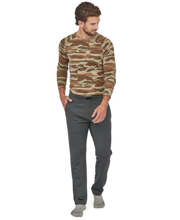Patagonia R1 Fleece Pants 82156 FGE Model Full Patagonia R1 Fleece Pants 82156 FGE Model Full